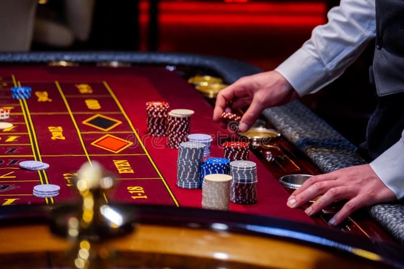 betwas Live Baccarat Dragon Tiger Real Dealer Table ကစားနည်း